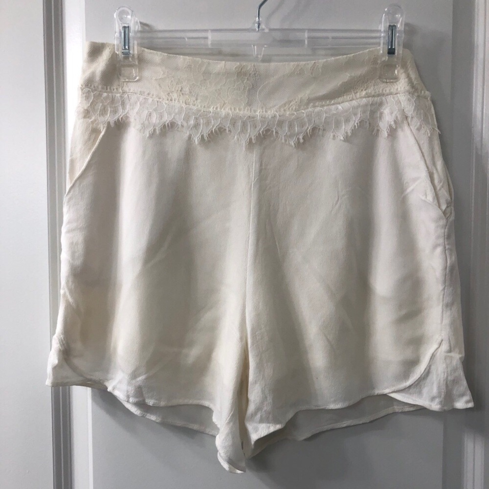 gently worn off-white shorts✨